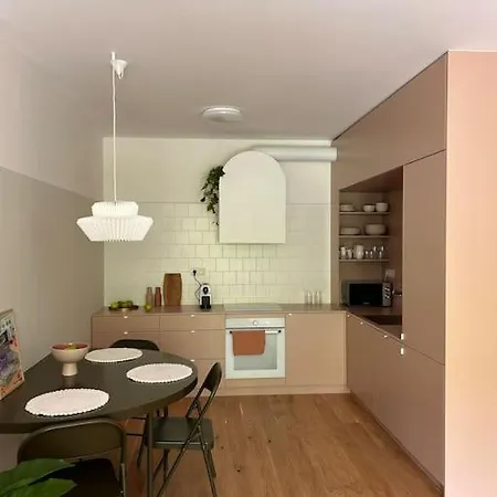 Zwirn, Free Parking, 24/7 Access Apartament *