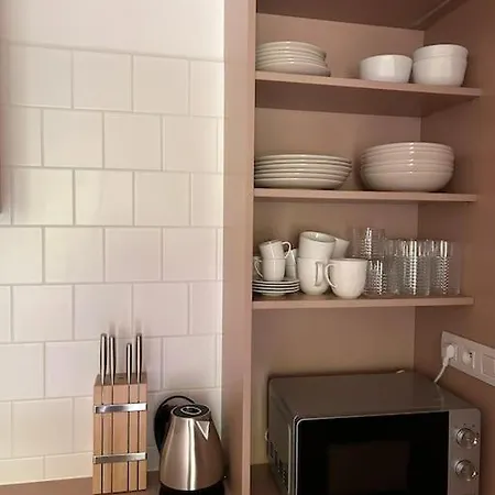 Zwirn, Free Parking, 24/7 Access * Bratislava