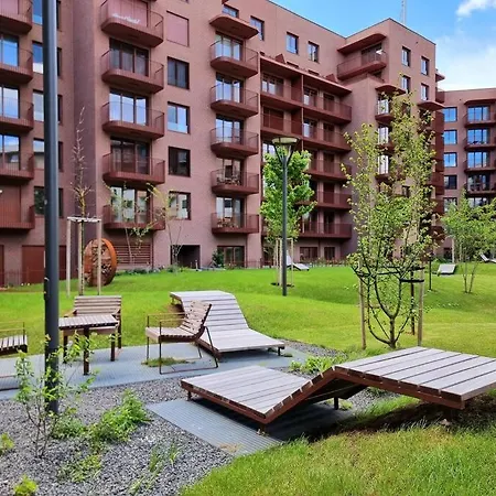 Zwirn, Free Parking, 24/7 Access Daire