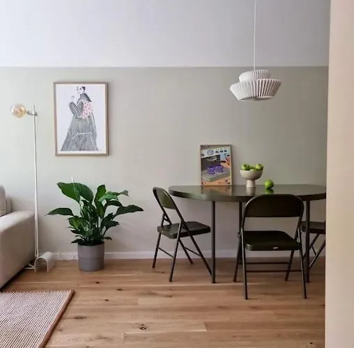 Apartment Zwirn, Free Parking, 24/7 Access Pressburg