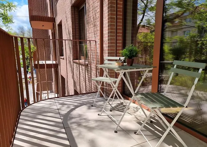 Zwirn, Free Parking, 24/7 Access * Pressburg