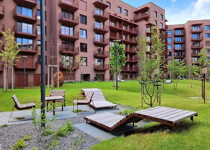 Zwirn, Free Parking, 24/7 Access Apartment